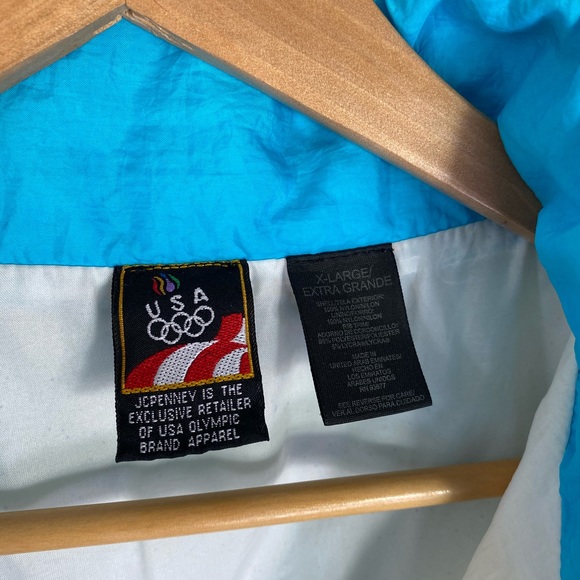 Vintage Olympic Windbreaker - Picture 6 of 9